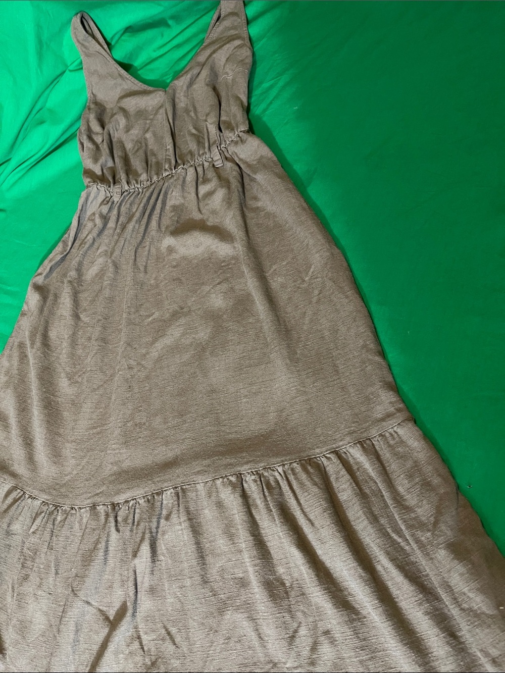 Nine West taupe sleeveless midi dress